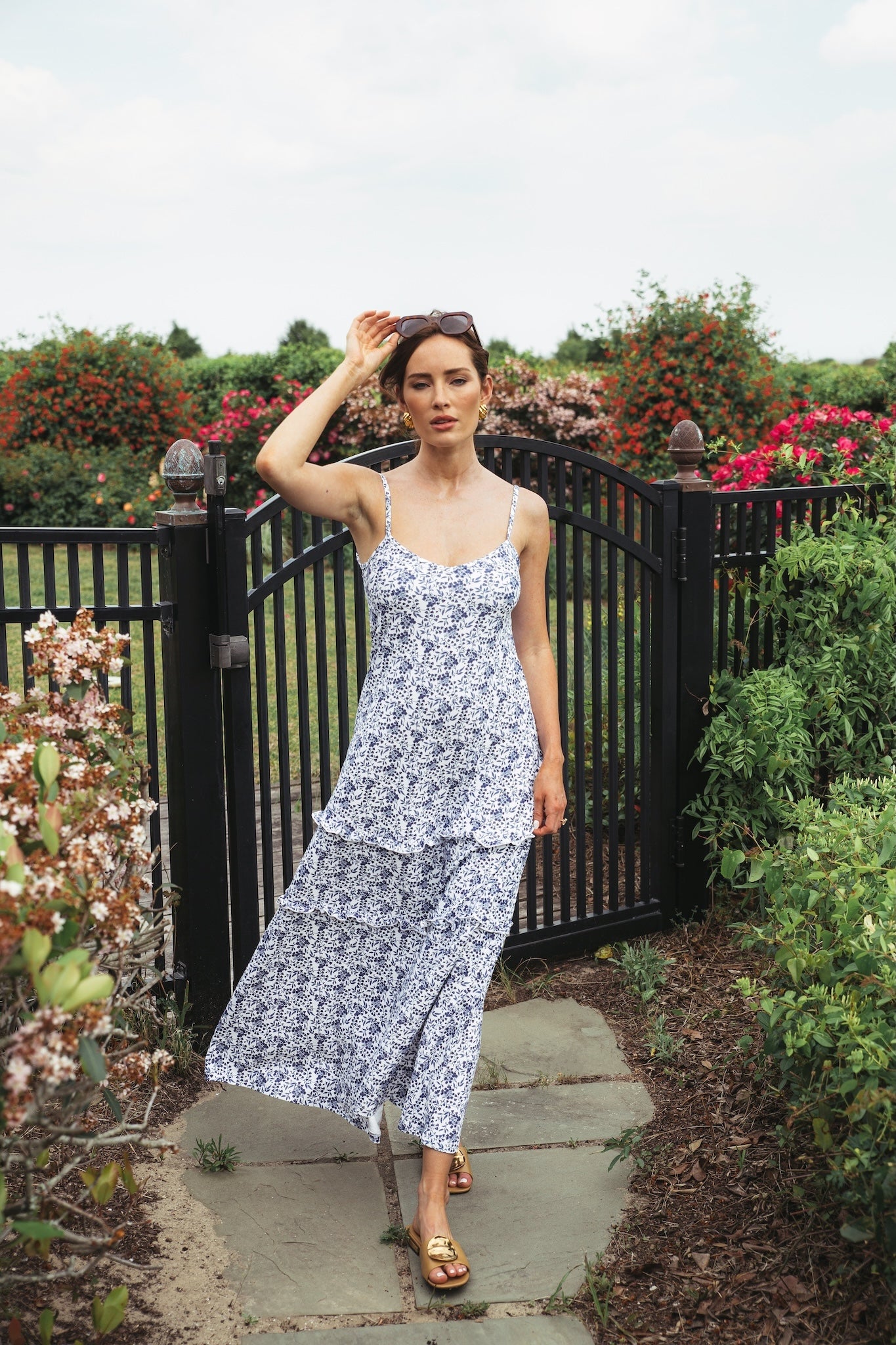 Smith & Quinn | The Abigail Dress - Bluebonnet | Women's Size L / Bluebonnet | Floral Print | Luxury Ladies Apparel Smith & Quinn | The Abigail Dress - Bluebonnet | Women's Size L / Bluebonnet | Floral Print | Luxury Ladies Apparel