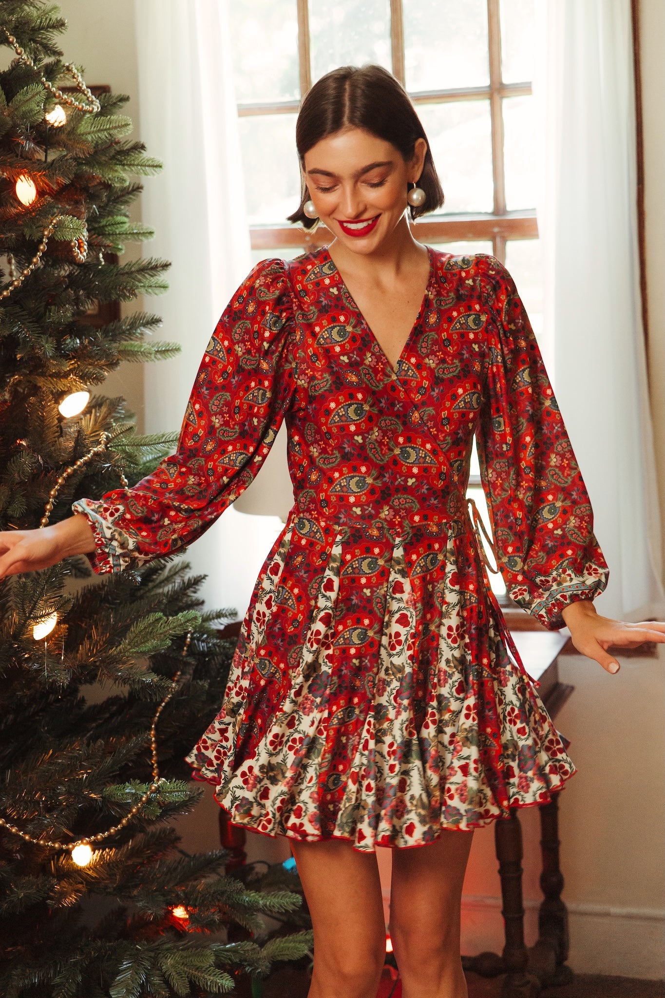 Smith & Quinn | The Sterling Dress - Nordic Paisley Multi | Women's Size Xs | Floral Print | Luxury Ladies Apparel Smith & Quinn | The Sterling Dress - Nordic Paisley Multi | Women's Size Xs | Floral Print | Luxury Ladies Apparel