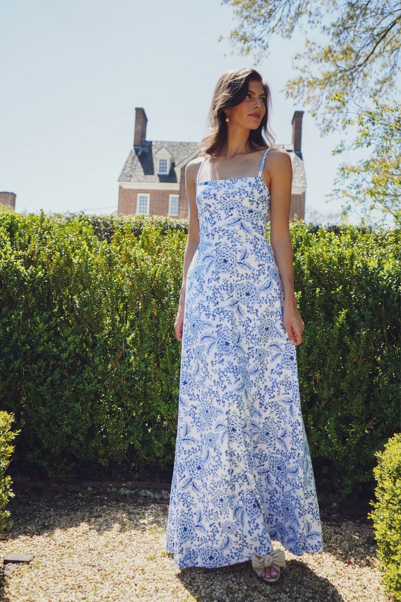 Blue and white floral hotsell bridesmaid dress