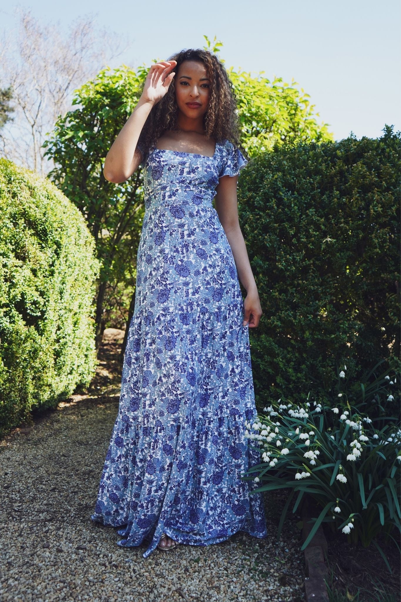 Smith & Quinn | The Isabella | Porcelain Petals | Women's size L | Bridesmaid Long Dress | Floral Print Smith & Quinn | The Isabella | Porcelain Petals | Women's size L | Bridesmaid Long Dress | Floral Print